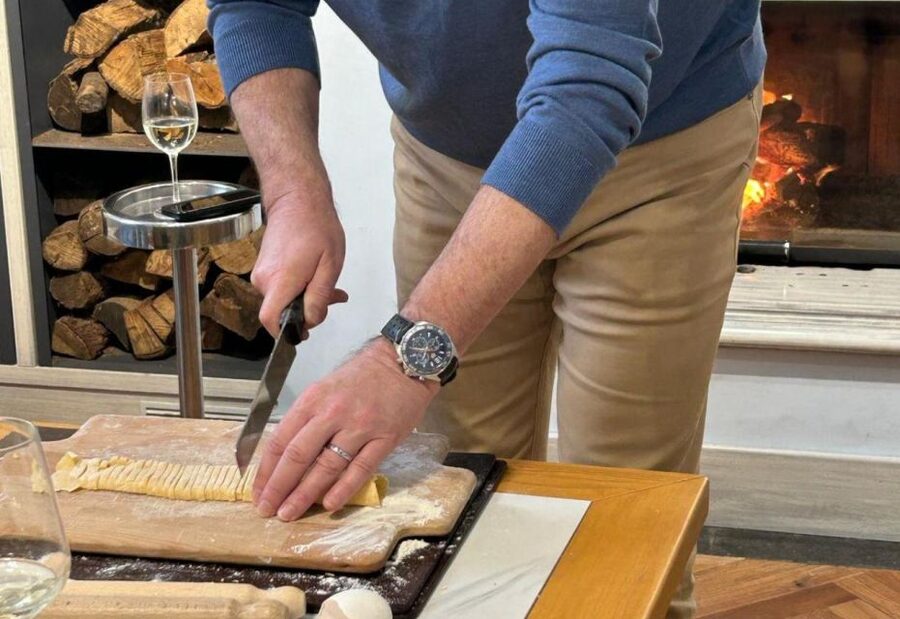 Rome: Small Group Pasta cooking class near Piazza Navona - Tiramisu lesson: learn it while it’s being made
