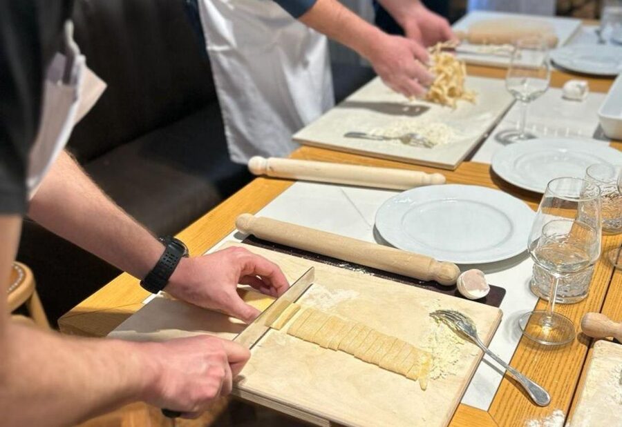 Rome: Small Group Pasta cooking class near Piazza Navona - How the 3-hour schedule feels in real life