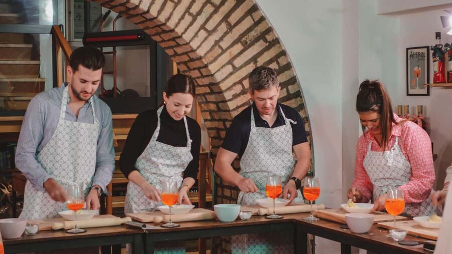 Rome: Spritz & Spaghetti Cooking Class - Should You Book This Spritz & Spaghetti Class?