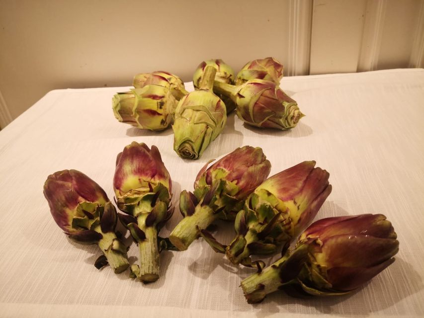 Rome: Traditional Cooking Class in the Jewish Ghetto - The seasonal Roman-Jewish menu: artichokes or zucchini flowers