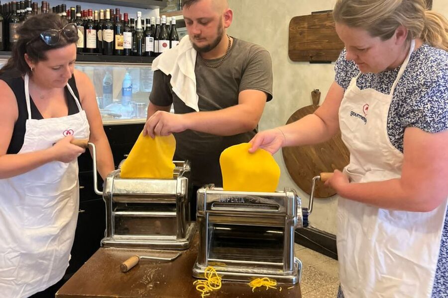 Rome: Traditional Cooking Class in the Jewish Ghetto - Practical notes: gluten, allergens, and what not to assume