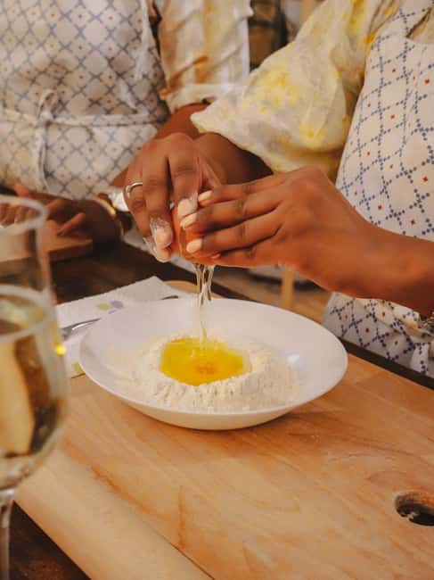 Rome: Traditional Pasta, Spritz & Tiramisu Cooking Class - Key things I’d pay attention to