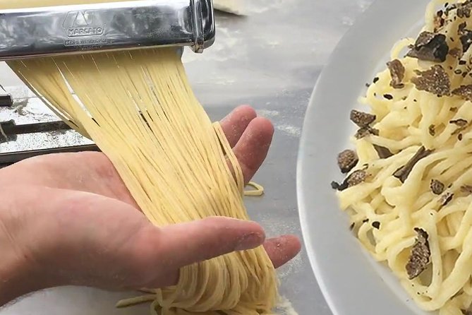 San Gimignano Truffle Hunt & Truffle Cooking Class - Walking the vines with Alessandro and Spillo