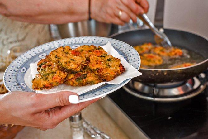 Santorini : Cooking Class & Easy Hike - Quick highlights at a glance