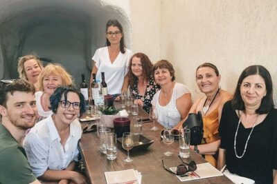 Santorini Family Farm Food & Wine Tour with Cooking Class - Megalochori’s Kadounia: The Maze You’ll Want to Walk Slowly