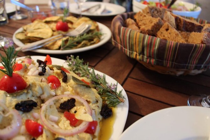 Santorini Family Farm Food & Wine Tour with Cooking Class - Wine Tasting with Santorini’s Volcanic Terroir Explained