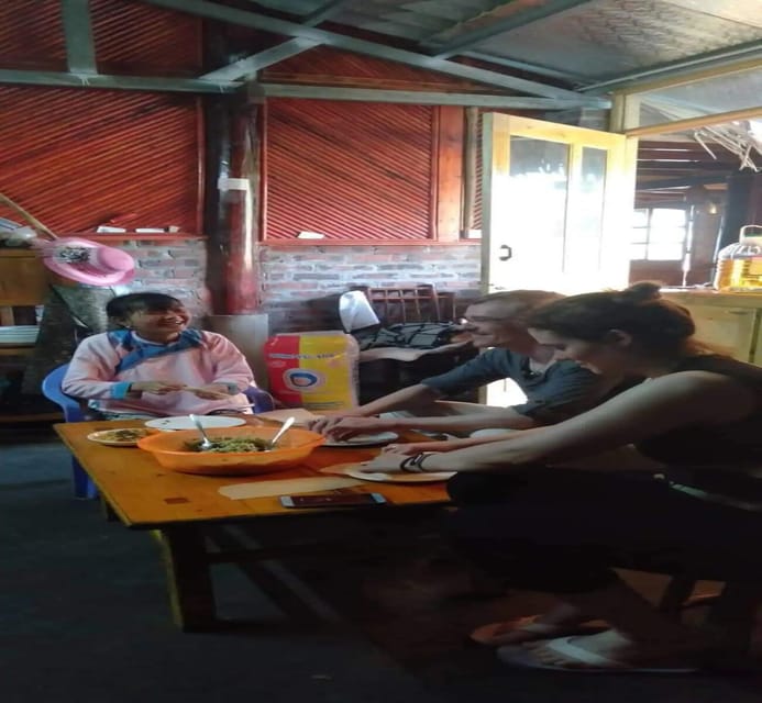 Sapa: Local Hmong Cooking Class - Where you meet and how the 3.5 hours tend to flow