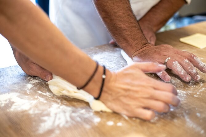 Savor Nafplio Cooking Class - Meeting at 25is Martiou 20 and what the 11:00 to 2:00 slot means