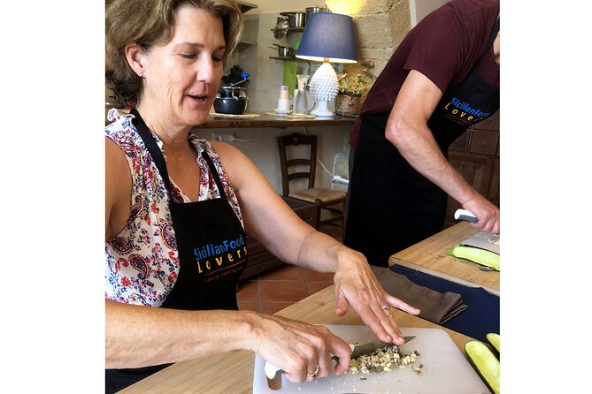 Sea Villa Cefalù: Hands-on 4-Course Pasta Cooking Class & Wine - The 11:30 start and the 5-hour rhythm (and why it works)