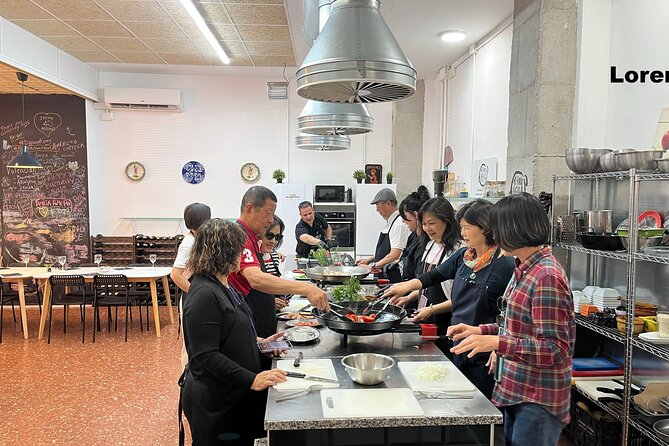 Seafood paella cooking class, tapas and visit to Ruzafa market. - Mercado de Ruzafa Shopping: What Makes It Worth It