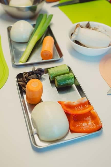 Seoul: Authentic Korean Cooking Class and Market Tour - Should You Book This Seoul Cooking Class?