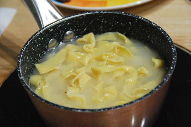 Sicilian Cooking Class : Homemade Pasta - Almond biscuits: the classic Sicilian sweet finish