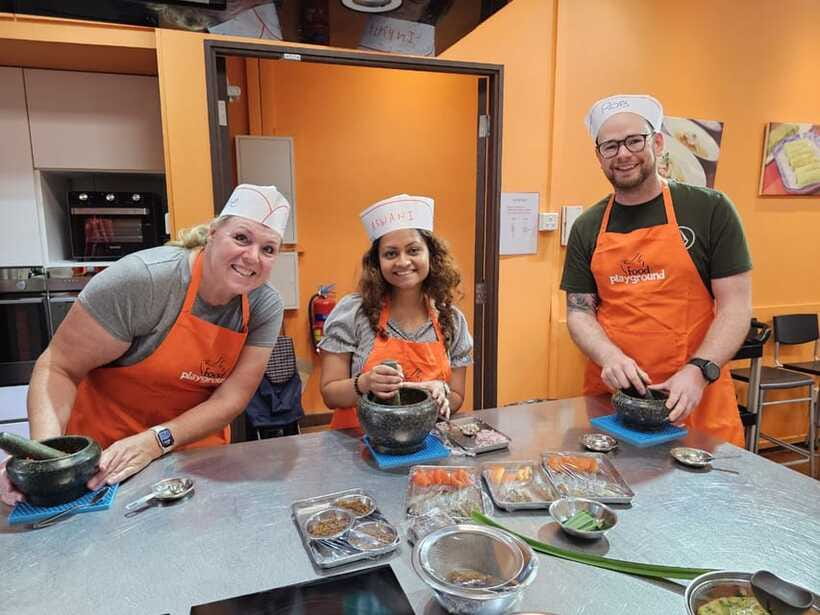 Singapore: Hands-on Cooking Class with Cultural Immersion - Chinatown Meeting Point: Next to Buddha Tooth Relic Temple