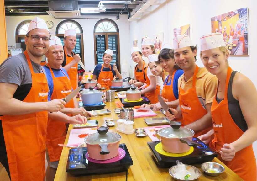Singapore: Hands-on Cooking Class with Cultural Immersion - The Fixed Weekly Menu: Plan Your Day Around Your Favorite Dishes