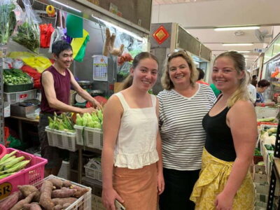 Singapore: Market-to-Table Experience and Cooking Class - Getting Your Bearings with Breakfast at a Local Coffeeshop