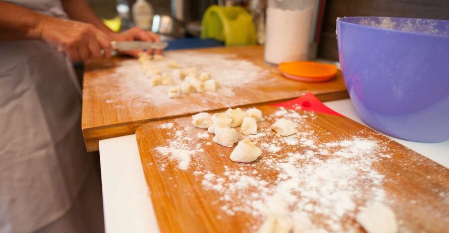 Siracusa: Pasta & Tiramisu Cooking Class at a Local's Home - What you’ll cook: sfoglia, two pastas, and tiramisu