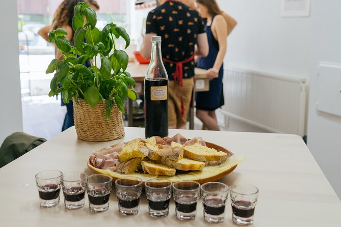 sLOVEnian Strukelj Traditional Cooking Class - Key things to know before you go