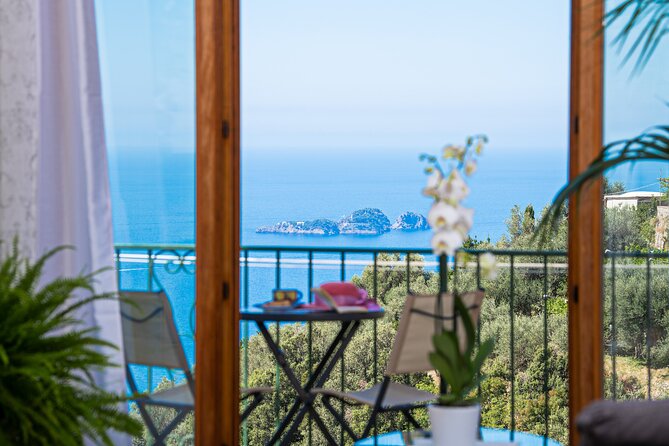 Small-Group Cooking Class in Positano: Gnocchi, Tiramisù & Drinks - A Local Home Where You Cook Gnocchi and Tiramisù
