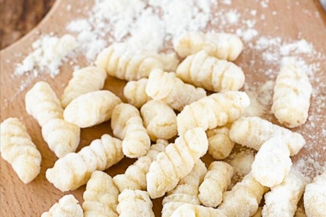 Small-Group Cooking Class in Positano: Gnocchi, Tiramisù & Drinks - Lunch or Dinner With Wine, Meatballs, Caprese, and Surprise