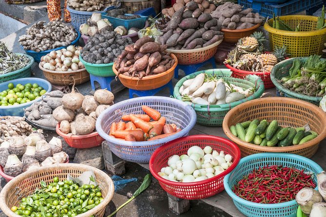 Small-group Cooking Class with Market visiting (4-5 hours) - Market Walk in Ho Chi Minh City: what you’ll actually learn to recognize