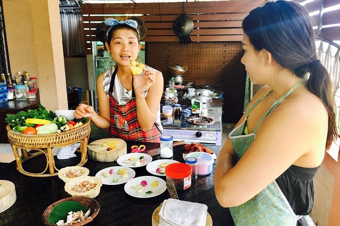Small-Group Smart Thai Cooking Class in Krabi - Instructors make the class: Liya and Pop as examples
