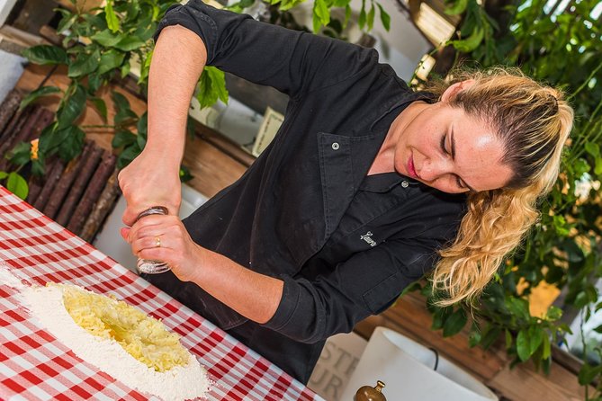 Sorrento: Hands-On Pasta, Tiramisu & Limoncello Fun Class - The Welcome Drink and Bruschetta Warm-Up