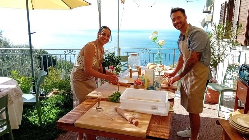 Sorrento: Marì Cooking Class in a Family Farm w/ Coast View - Meet Mari and her family farm kitchen