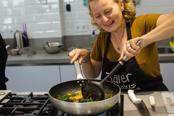 Spanish Cooking Class and Dinner in Seville - Paella Valenciana: learning the right way, not just eating it