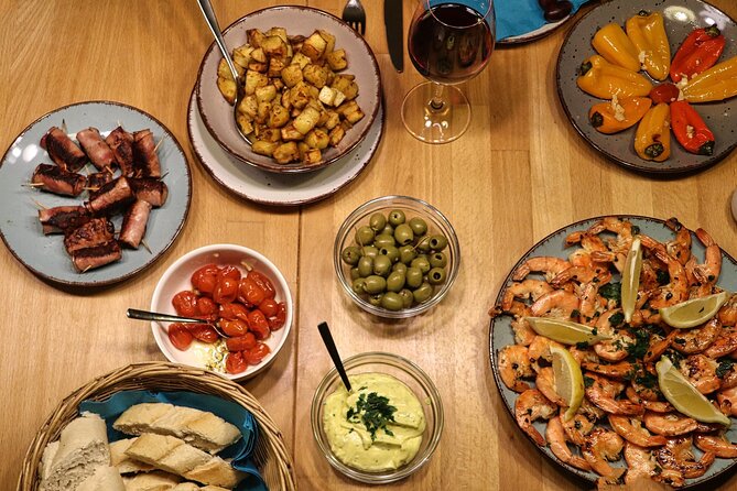 Spanish Cooking Class Palma meals+drinks 7 dishes Full meals - The 7-Dish Meal: From Spanish Tortilla to Seafood Paella