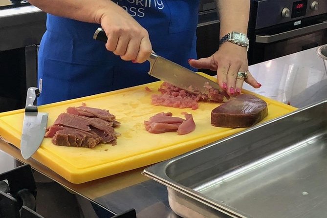 Split Cooking Class - Green market walks and fish market visits: practical questions answered on the way