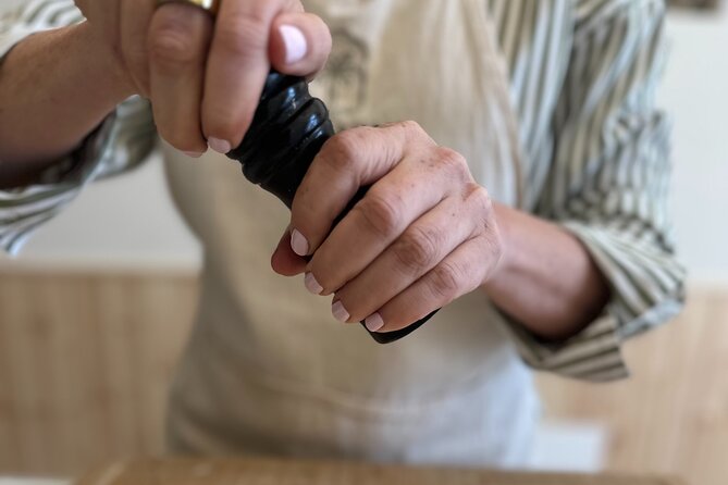 Spritz and Spaghetti Cooking Class - Homemade Spaghetti and Ragu: Where You Actually Learn Italian Cooking