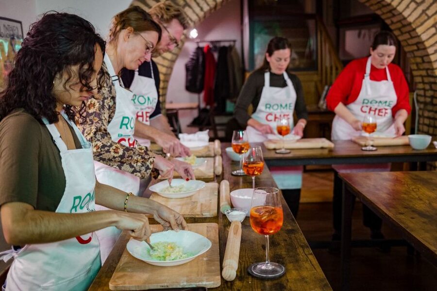 Spritz and Spaghetti Traditional Cooking Class in Rome - Dietary limits: who should think twice