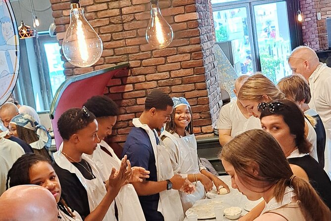 Spritz Making and Pizza Cooking Class in Rome City Center - The meal: pizza you helped create, plus limoncello or coffee