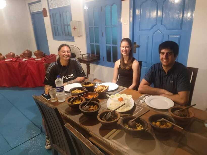 Sri Lanka: Cooking Class - Eating with your hosts: taste, chat, and daily life