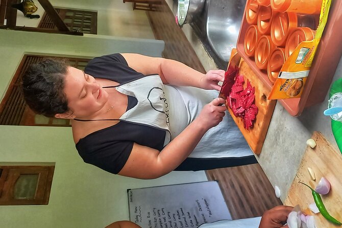 Sri Lankan cooking class with Nilu Kandy( FREE PICKUP & Drop) - Price, value, and who this Kandy class fits best
