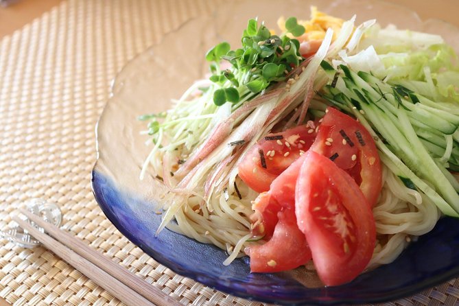 Sushi Cooking Class - Vegan-friendly customization you should take seriously