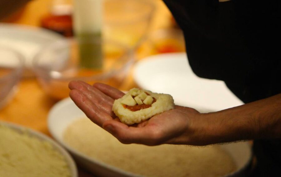Syracuse: Sicilian Street Food Hands-On Cooking Class - Who should book this Sicilian street food class