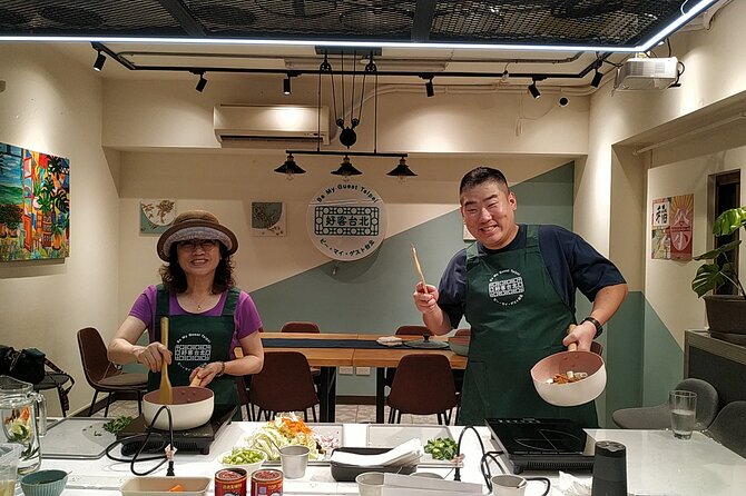 Taipei Cooking Class & Market Adventure in Historic Dadaocheng - Dadaocheng on Dihua Street: where you start eating with your eyes
