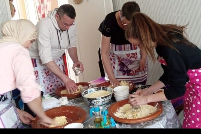 Tangier Cooking Class With a Local Family - Why this Tangier cooking class starts at the market