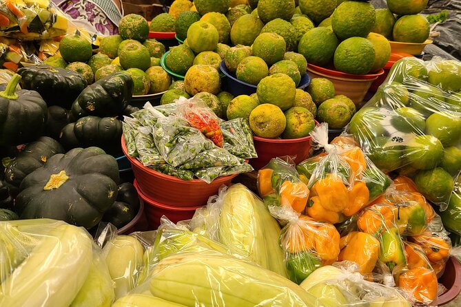 Taste of the Yucatan: Merida Cooking Class and Market Visit - Lucas de Gálvez Market: the flavors behind achiote, chaya, and habanero