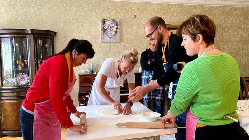 Tbilisi: Cooking Class with a Local Family - From Avlabari Metro to Shorena’s Kitchen: how the night kicks off