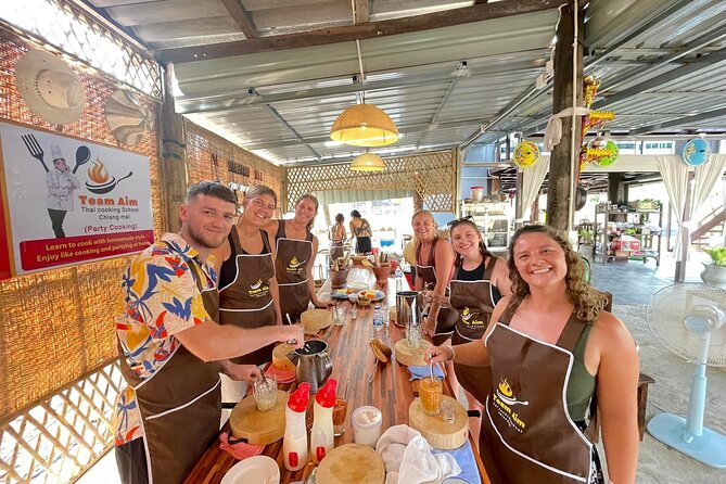 Team Aim Thai Cooking School (#1 Cooking Class in Chiang Mai) - From Somphet Market To Your Wok: How the Class Flows