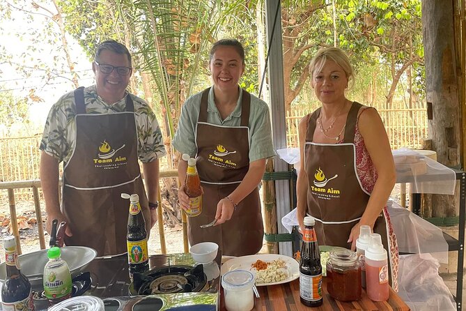 Team Aim Thai Cooking School (#1 Cooking Class in Chiang Mai) - Open-Air Kitchen Logistics: One Wok Per Person, Plus Real-Time Adjustments