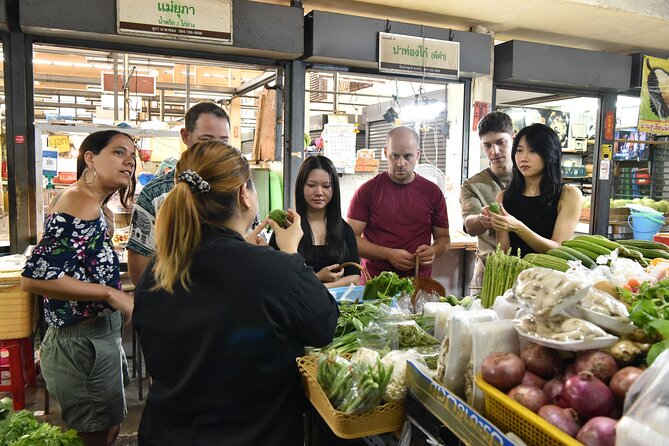 Thai Cooking Class with Market Tour in Sathon Bangkok - Picking ingredients in Sathon: how the market lesson pays off later