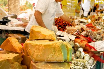 The Vatican Market Experience: 10 Tasting & Cooking Class - How the 11 tastings and 3 wine glasses actually work