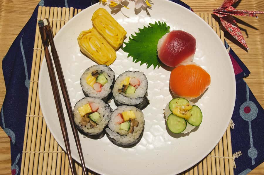 Tokyo: Tsukiji Market Walking Tour & Sushi Cooking Class - Price and Value: Is $96 Worth It?