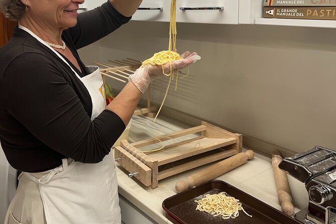 Traditional Home Cooking Experience in Venice - Itinerary: One Venice Stop, Many Lessons