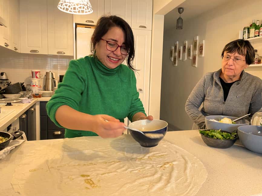 Traditional Home Cooking with a Local in İstanbul Center - Dietary Needs and the Dog Factor: Plan for comfort