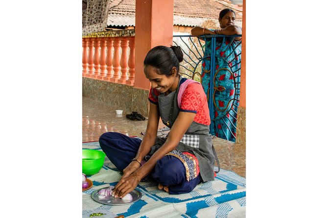 Traditional Indian Cooking Class in Goa, Anjuna [vegetarian] - The group size and timing that make it feel personal