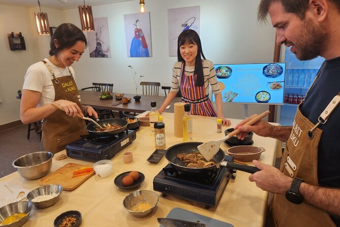 Traditional Korean 6-Dish Cooking Class + Hidden Alley Tour Seoul - Entering Euljiro’s backstreets through food